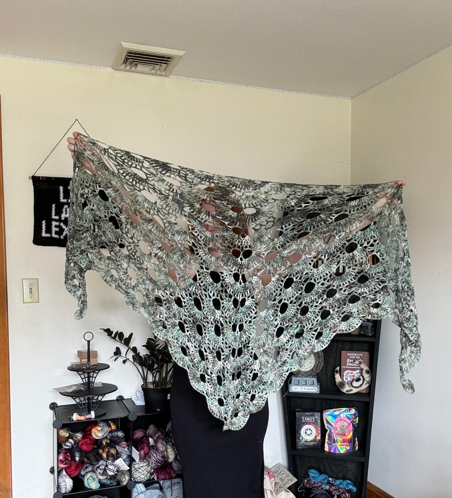 Green & White Shawl