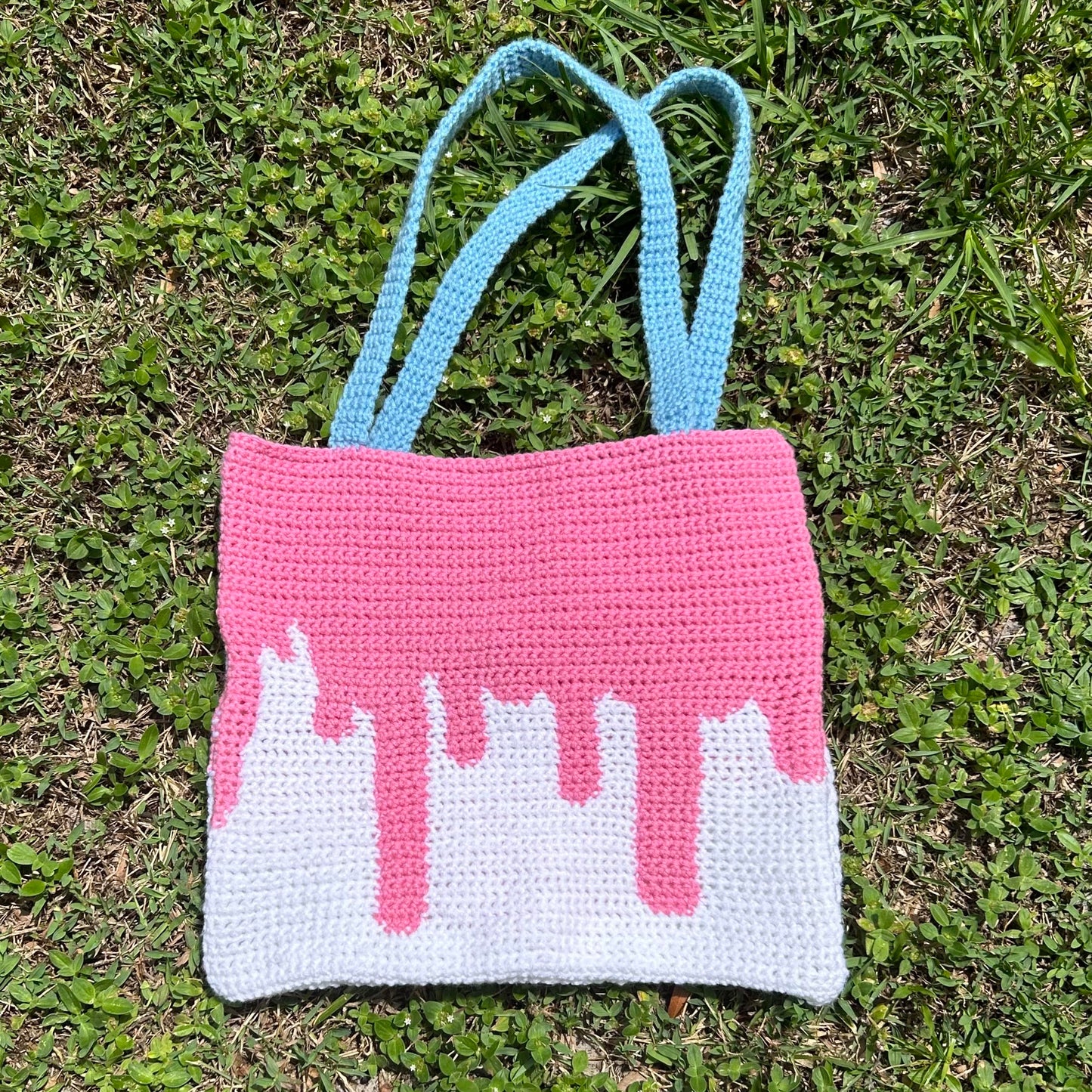 Blood Drip Tote PDF Crochet Pattern