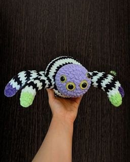 Giant Spider Pillow PDF Crochet Pattern